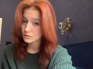 naked cam girl masturbating with dildo EmmaTrippa