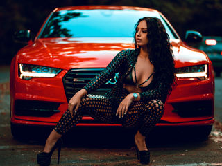 hot girl cam photo ErinAzzaro