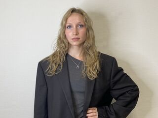 chat room live show IrinaVelzeboer