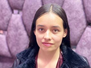 fingering girl cam picture IssaMontenegro