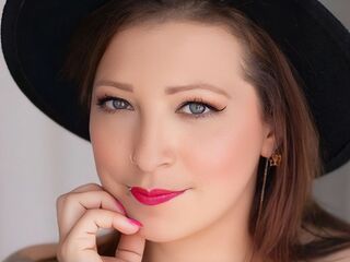 webcam strip tease show JadeMoreau