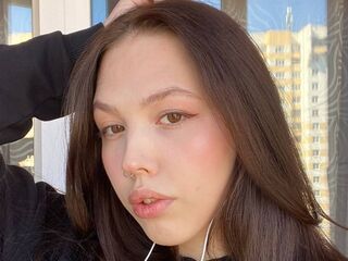 cam whore JanettLemoyne