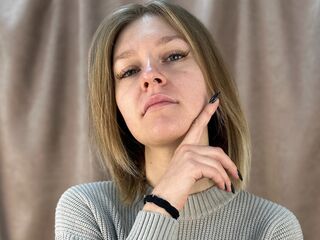 camgirl playing with sex toy JerryHemsley