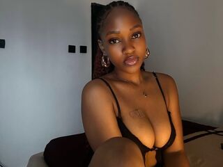camgirl webcam pic JoyceClara