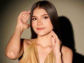 naked girl with webcam fingering pussy JulietaMoretti