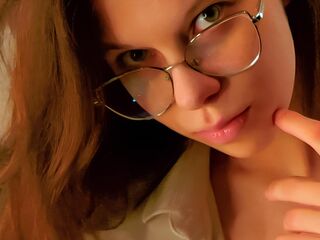 topless webcamgirl JulinaGoroven