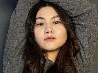 naughty camgirl fingering shaved pussy JuneHodnefield