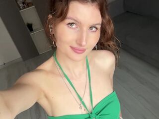 free live webcam KarmenZeinert