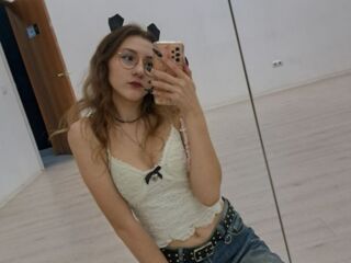 camgirl fingering pussy KarryLagerstedt