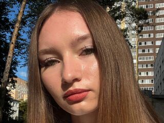 naughty camgirl masturbating with vibrator KeelyMichocki