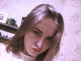 hot camslut KittyMcCorry