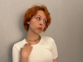 cam girl playing with vibrator KortneyOdor