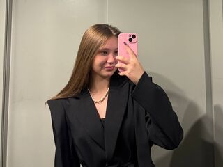 sexy webcamgirl KrissyChidester