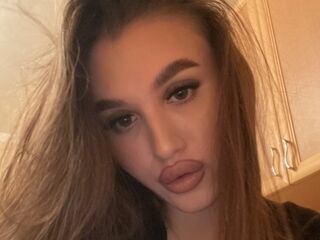 cam whore KyraVictorine