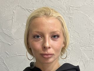 kinky webcam model LanaReals