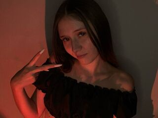 naughty cam girl masturbating LeighBertuzzi