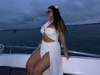girl naked LeilaCole
