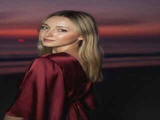 nude webcam girl pic LillieMajamay