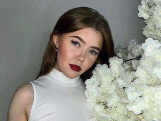 naughty camgirl masturbating with vibrator LinaWites