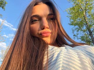 free live chat LisabethBerczel