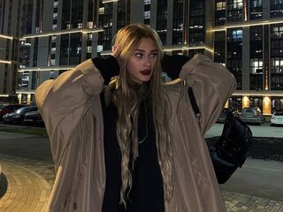 sex cam online LizaKitchin