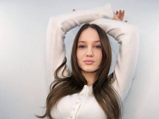 fingering camslut LizethStandford