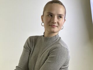 hot striptease webcam LorrianePytko