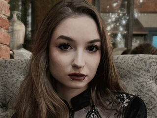 topless webcam girl LorrieHofheimer