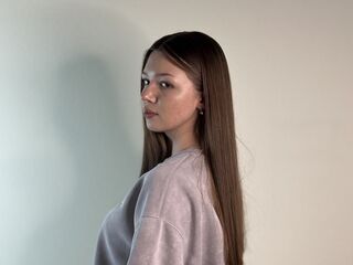 hot camwhore LouisePov