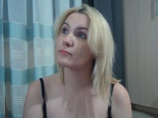 hot cam girl LyndaHuppenbauer