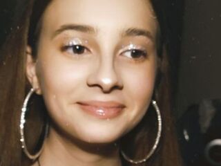 girl cam ManieLaverne