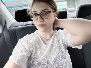 shaved pussy webcam MaraMihaela