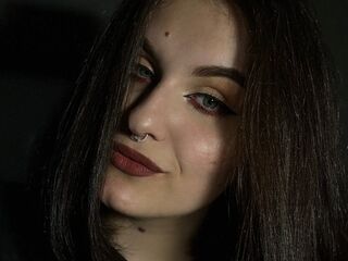 topless webcamgirl MelaniaRase