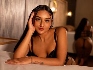 chat MelodyBetancourt