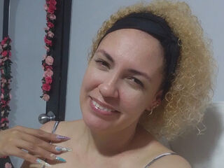 naughty webcam MireyaVidal