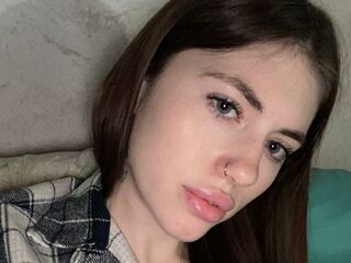 cam girl playing with dildo MitsueEastes