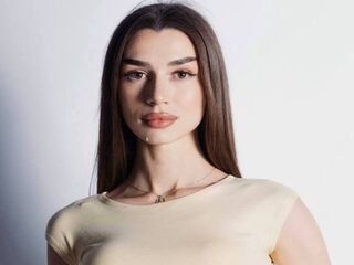 webcam strip tease show MyriamDonalson