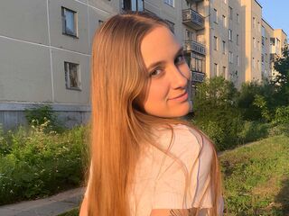 fingering NatashaBoom