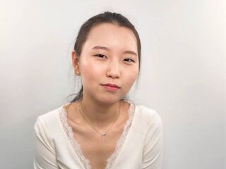 webcam girl NellaBiggard