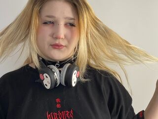 cam whore livesex PilarVanhee