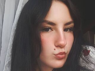 sexy cam girl picture SadeLanden