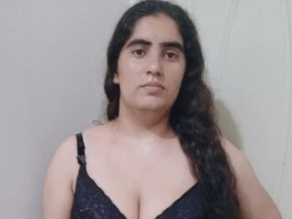 camslut showing pussy SafinaAngel