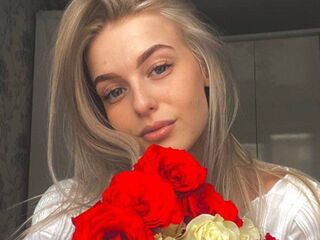 webcamgirl sexchat SamantaKittie