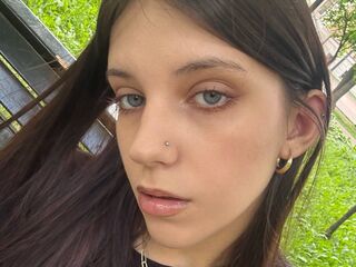 camgirl photo SaritaHowick