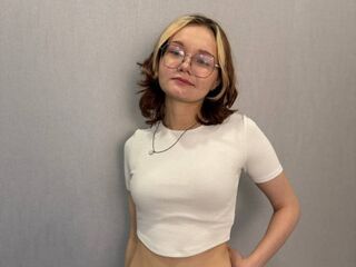 webcam girl chat ShemikaDestro