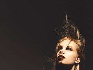 shower cam SofiFerran