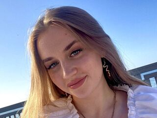 camgirl masturbating with sextoy SonyMiller