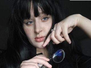 naked cam girl SonyaDew