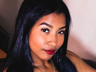 camwhore masturbating with sextoy SophiaMullera