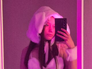 bedroom livecam SophieKuper